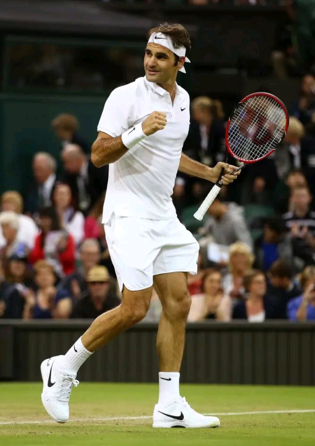 西班牙网球队险胜欧洲网球队，费德勒一己之力扛起全队