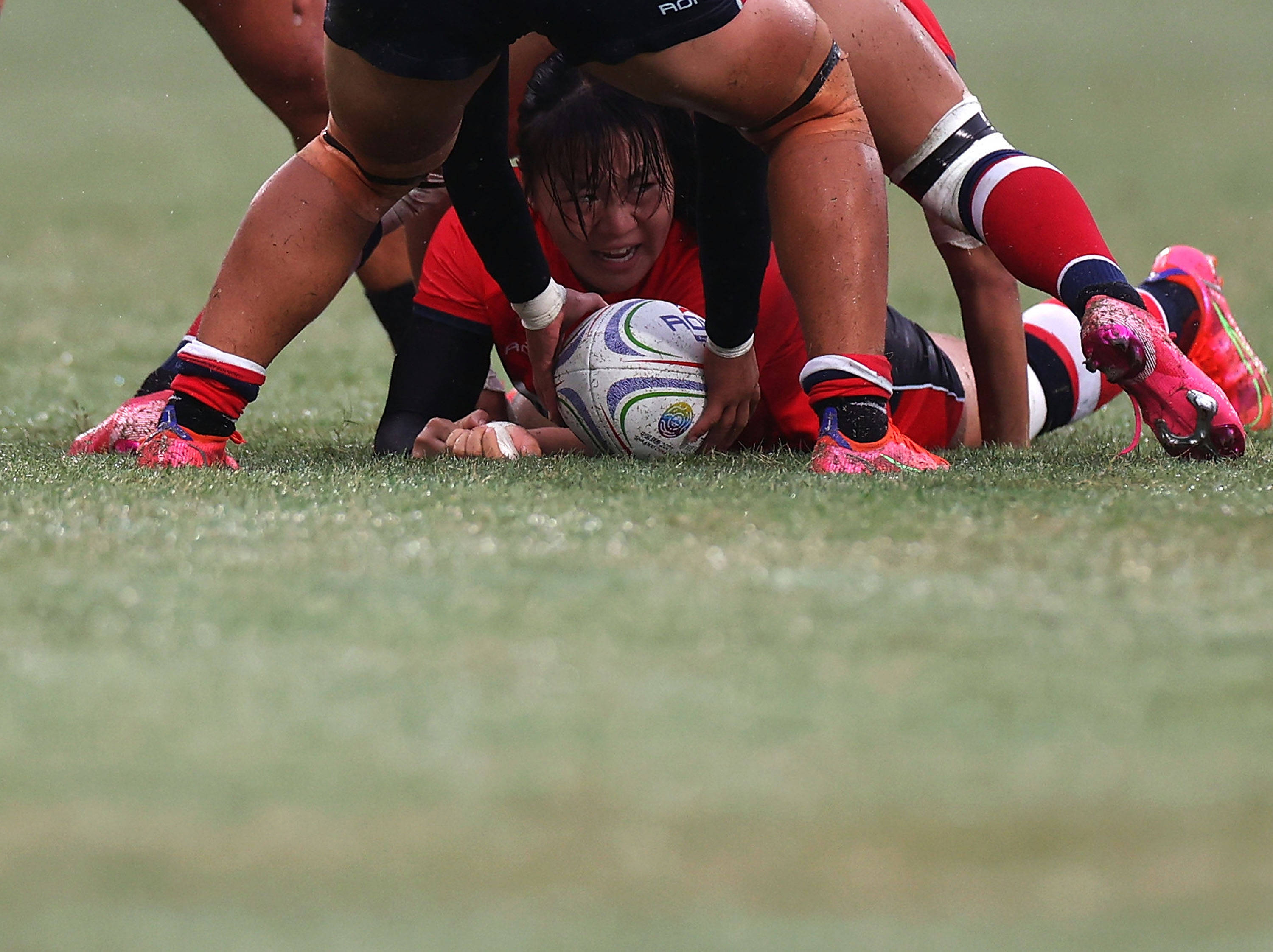 包含橄榄球赛事精彩瞬间盘点，年度回顾震撼登场的词条