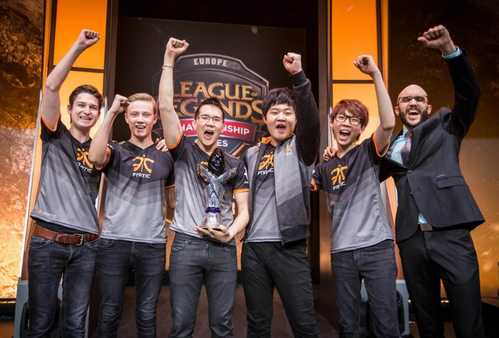 S赛传奇谢幕，球迷泪洒赛场