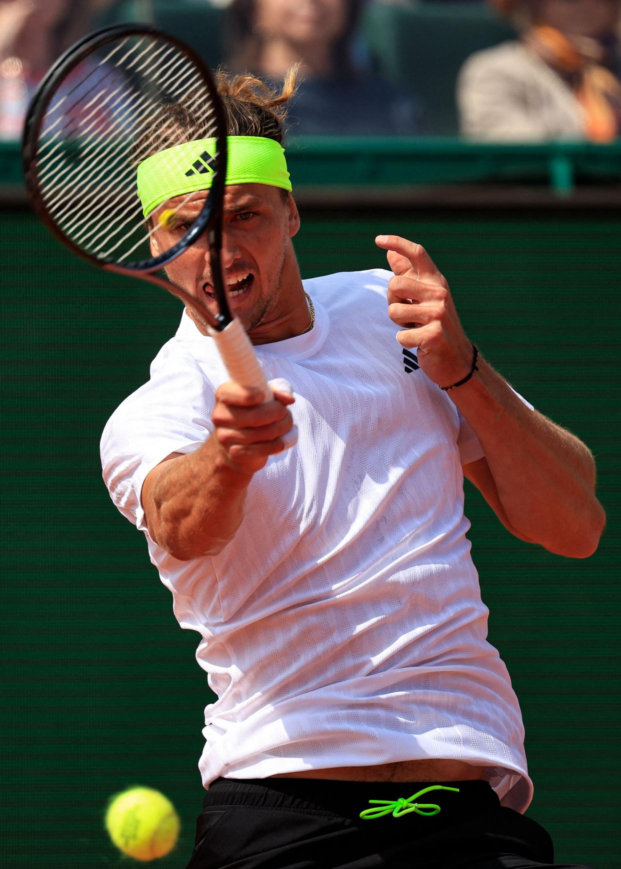 爱游戏APP-戴维斯杯力克蒙特卡洛大师赛，兹维列夫惊艳四座的简单介绍