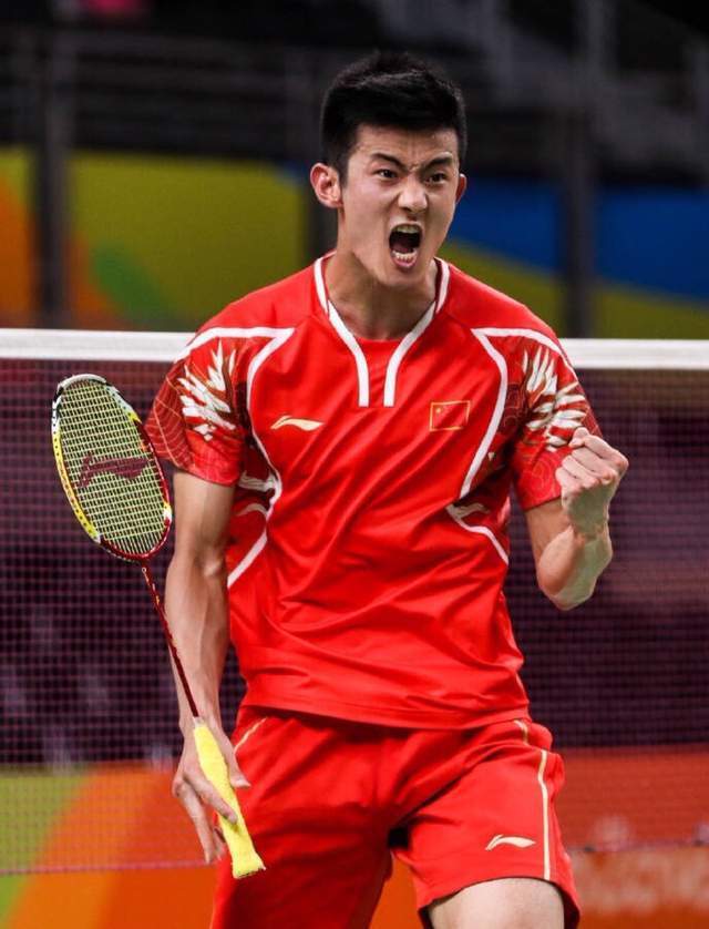 印度羽毛球队强势马来西亚羽毛球队，谌龙统治全场