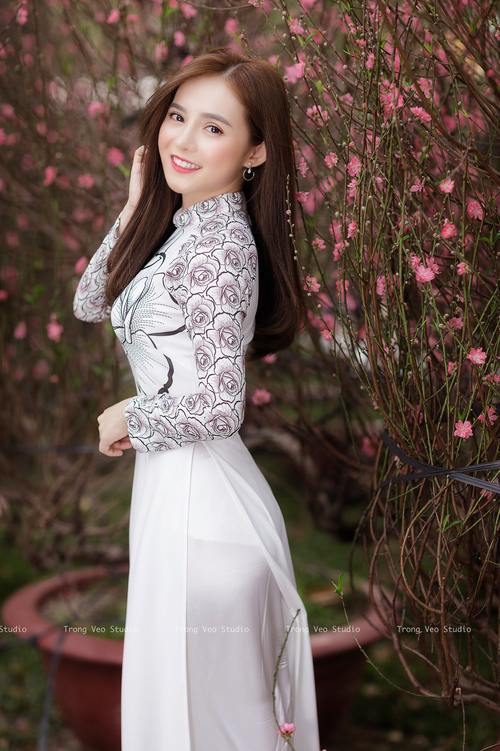 惊天跨越!恩比德50+20统治级爆发,奇才破壁淘汰赛险胜新疆队