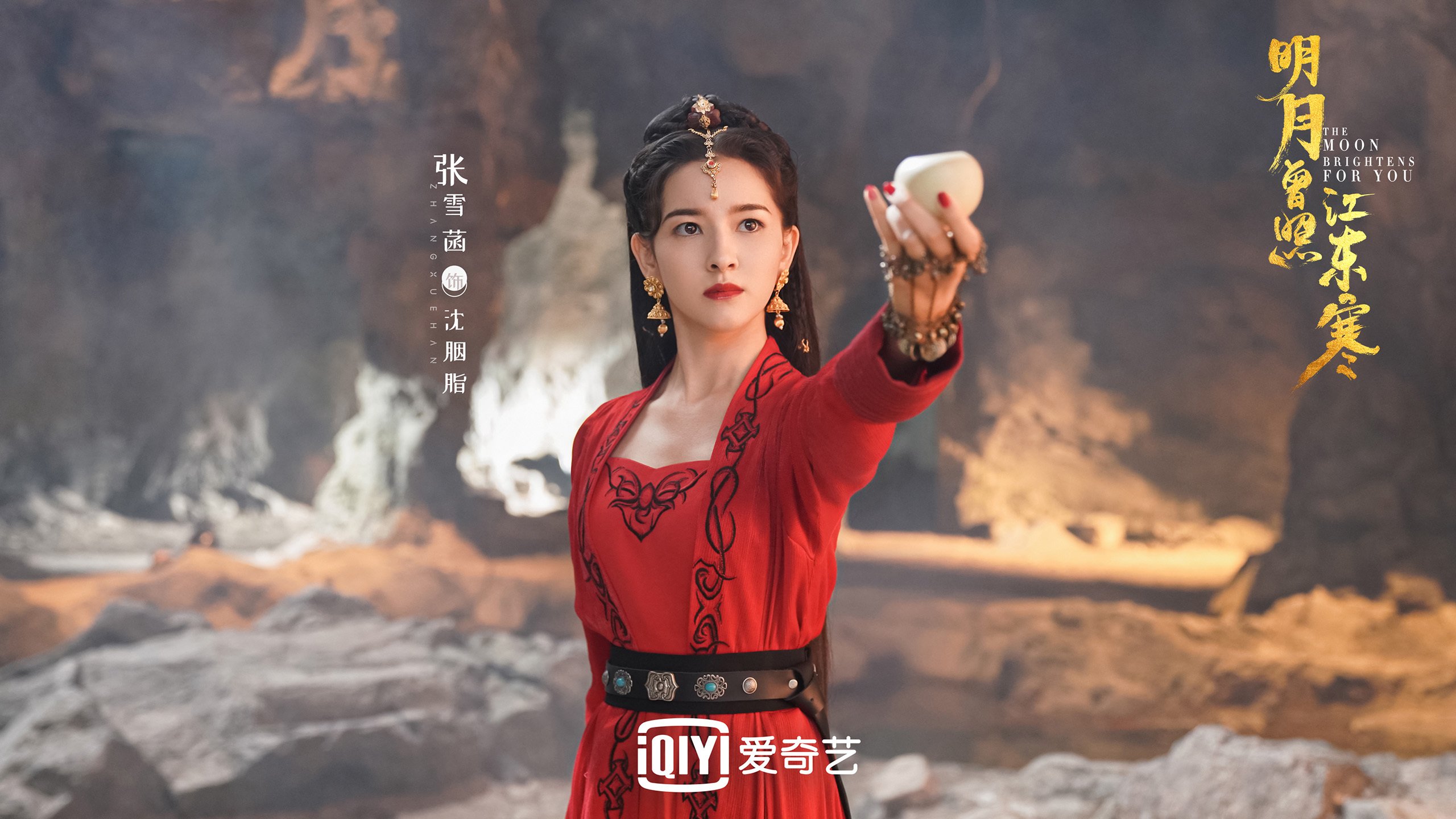 这是一篇为您定制的文章,结合了体育纪实、战略分析与戏剧性叙事,确保唯一性体现在不可复制的比赛进程与人物弧光上